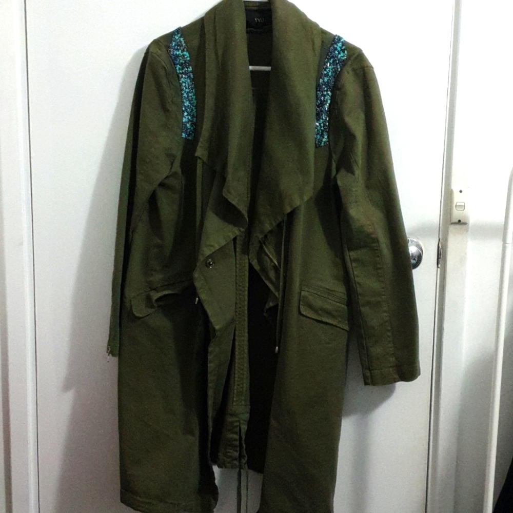 Tyli size L army green beaded trench coat - Picture 3 of 9